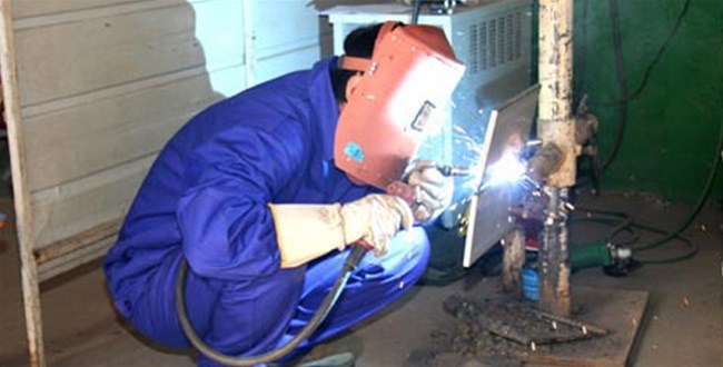 没有一技之长怎么办，想学技术不知道去哪！邯郸肥乡冀阳电焊学校