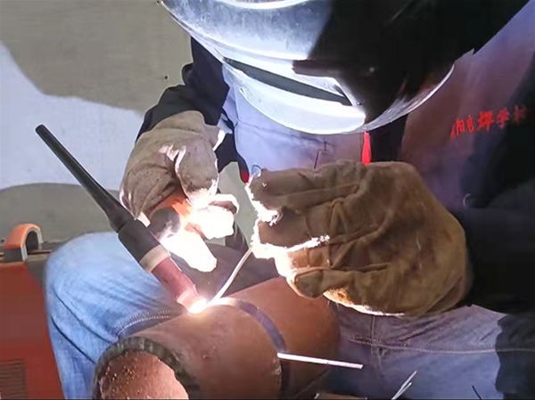 冀阳电焊培训学校